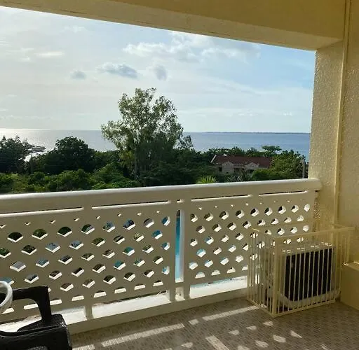 2 Bedroom Mactan Condo, La Mirada Residences *