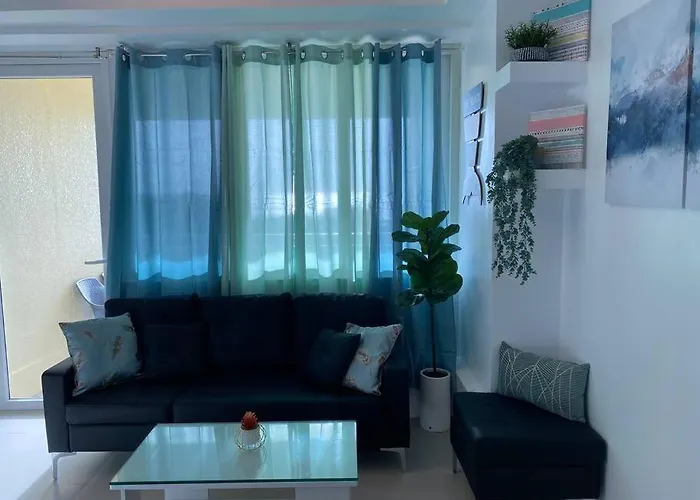 2 Bedroom Mactan Condo, La Mirada Residences 아파트 *